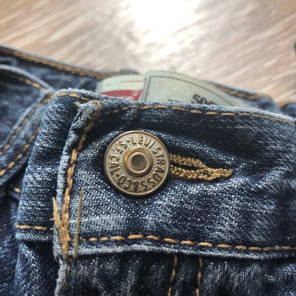 Boy’s Levi’s 505 Regular Jeans - Picture 7 of 16